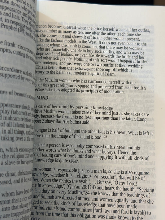 The Ideal Muslimah: The True Islamic Personality of the Muslim Woman as Defined in the Qur an and Sunnah by Muhammad Ali Hashimi (Author), Nasiruddin al-Khattab (Translator)